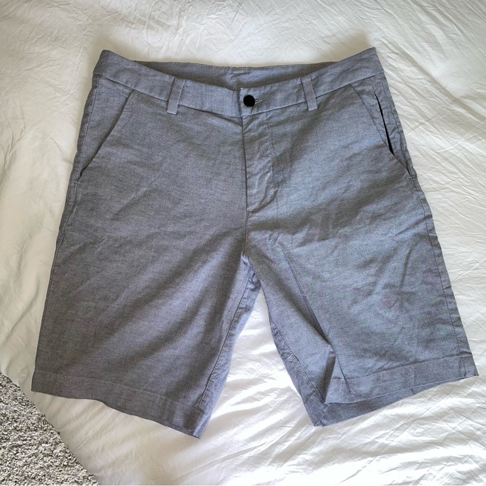NWOT Lululemon Commission Short Slim 9” OXF *Chino Men’s Gray size 30